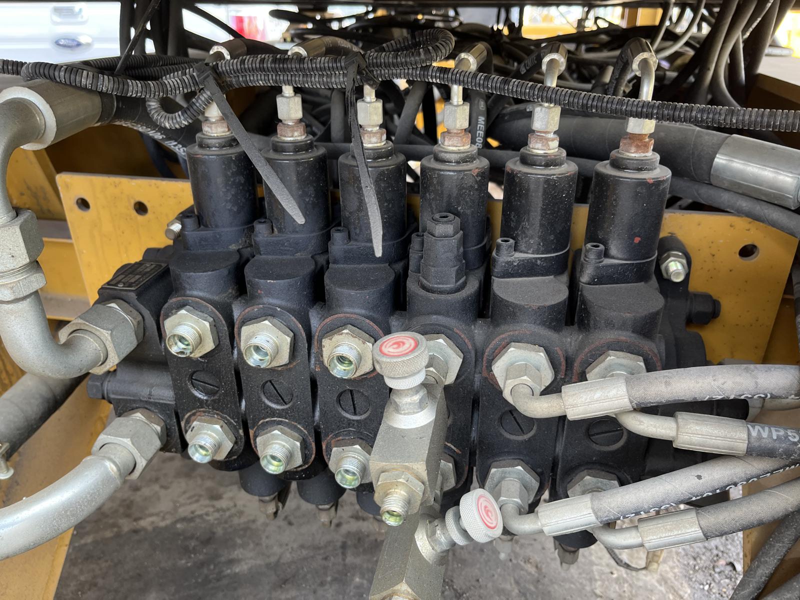 ./imagenes/INVOICE/2019/18076/CATERPILLAR (12).JPG